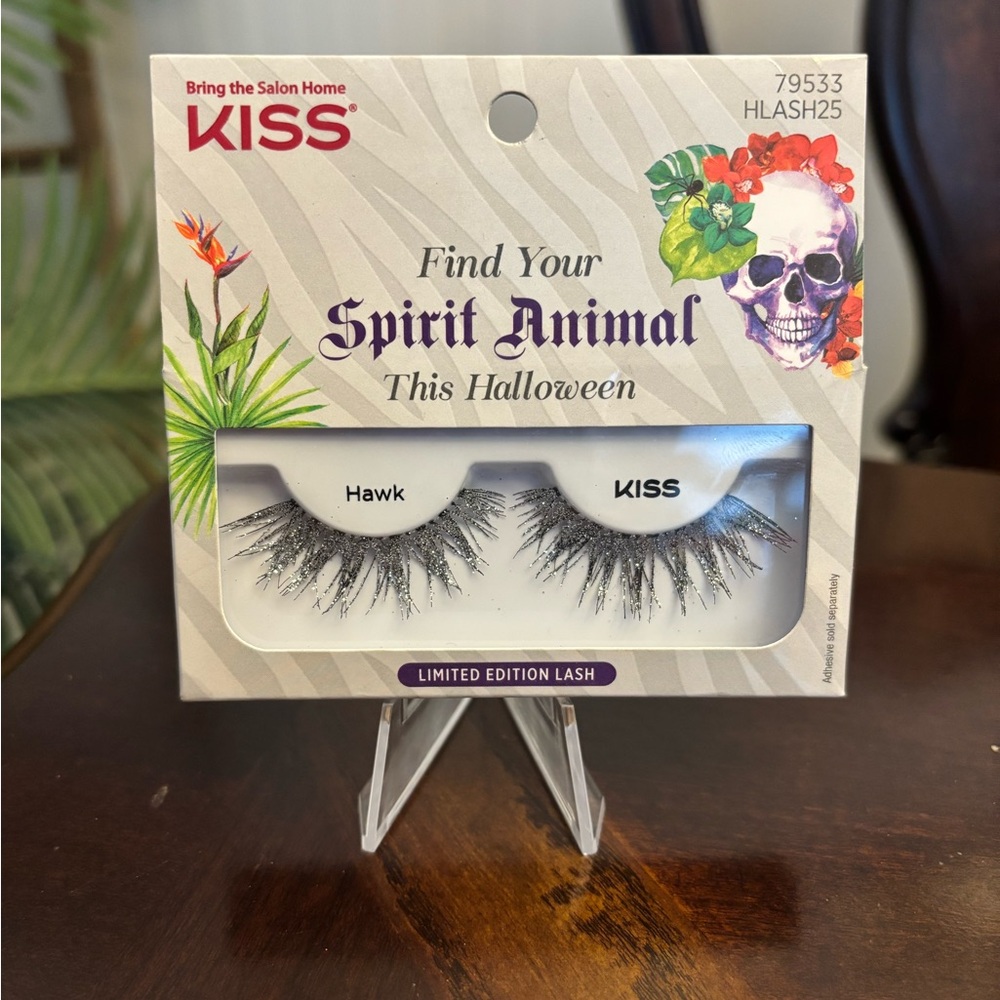 KISS Limited Edition Halloween Lashes